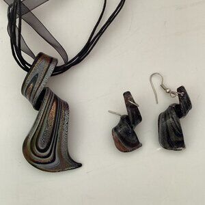 Art Glass Necklace + Earring Jewelry Set Pierced Ears